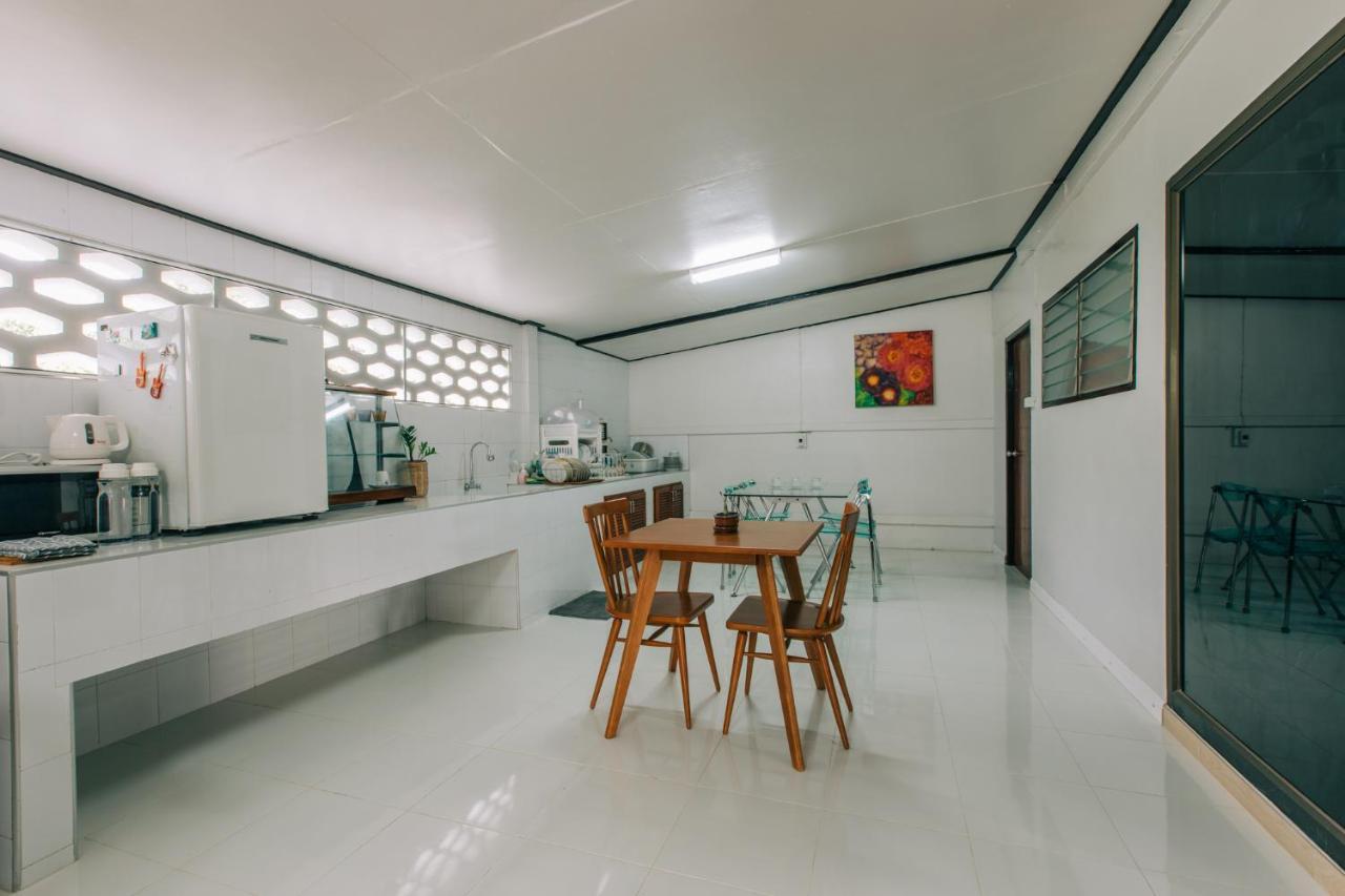 Banya Bnb: Cozy Thai Retreat in Prachuap Khiri Khan Exterior photo
