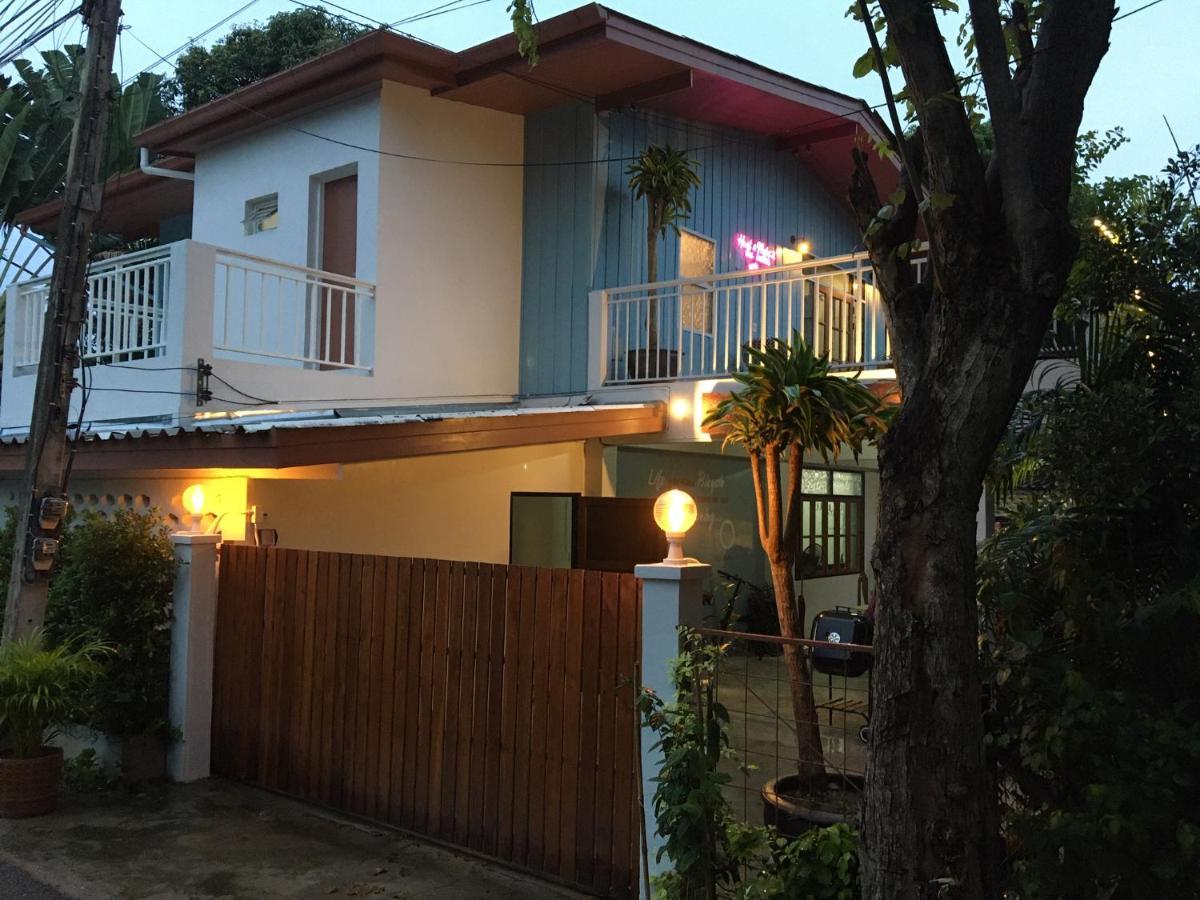 Banya Bnb: Cozy Thai Retreat in Prachuap Khiri Khan Exterior photo
