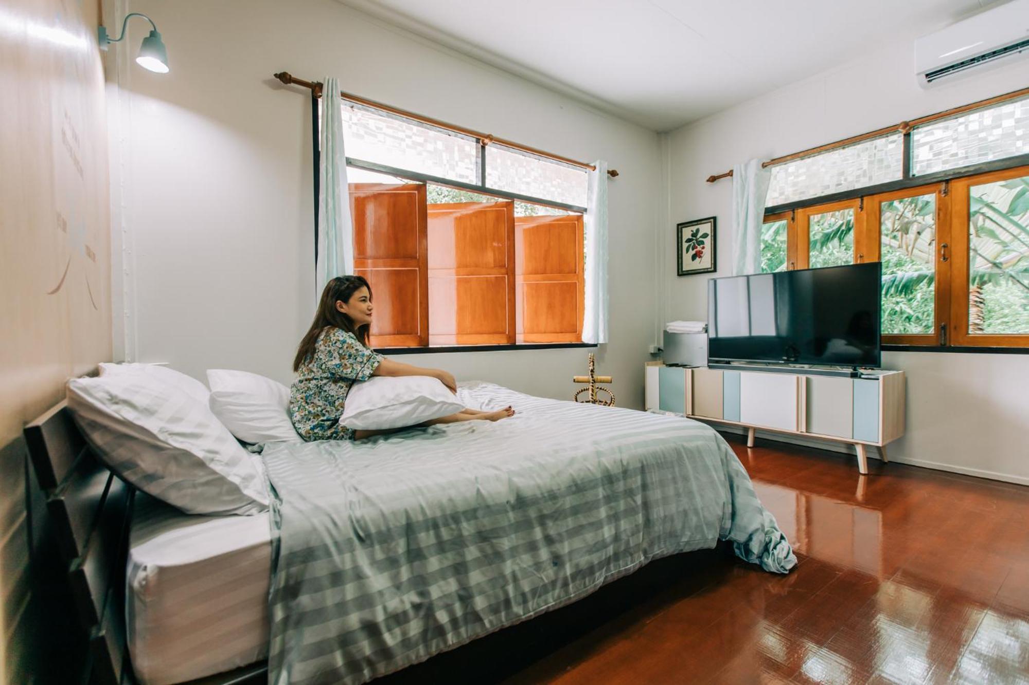 Banya Bnb: Cozy Thai Retreat in Prachuap Khiri Khan Exterior photo